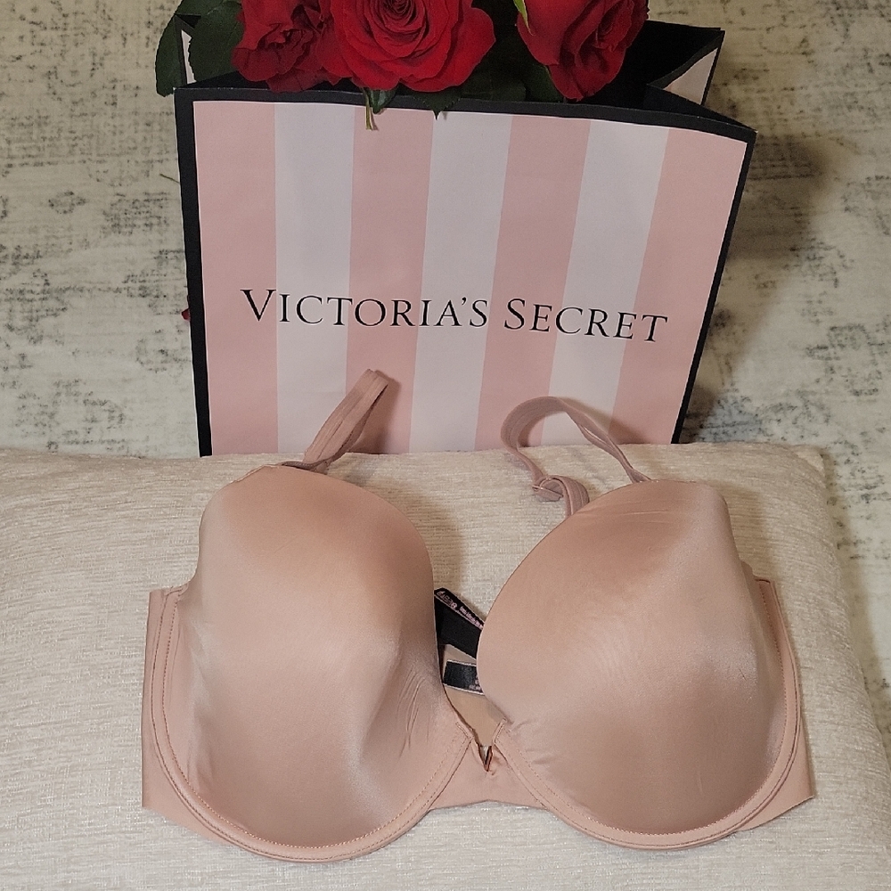 Victoria's Secret Nude Bra